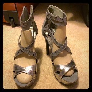 Guess Snake Print Heels NWOT